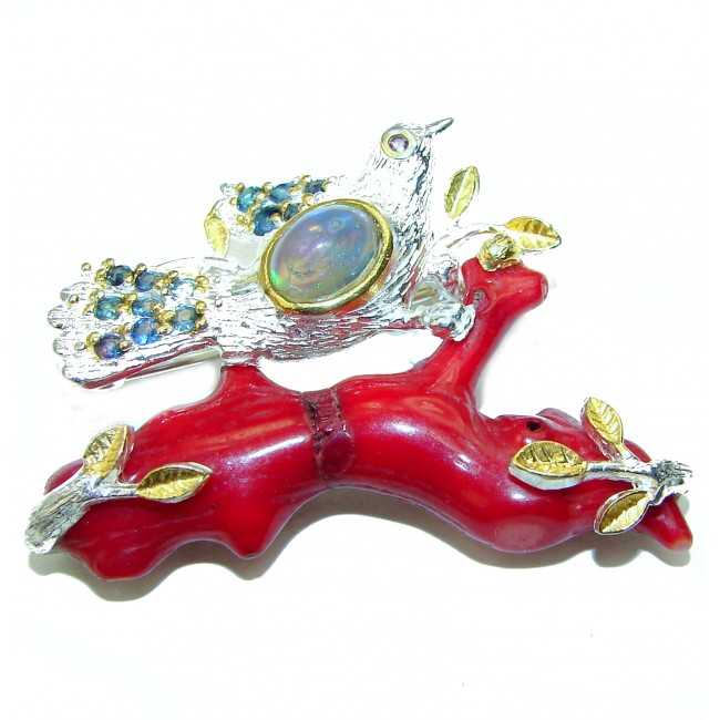 Colorful Bird Red Fossilized Coral 2 tones .925 Sterling Silver pendant brooch
