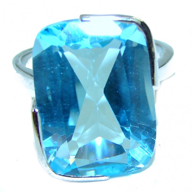 22.5 carat Authentic Swiss Blue Topaz .925 Sterling Silver handmade Ring size 7 1/4