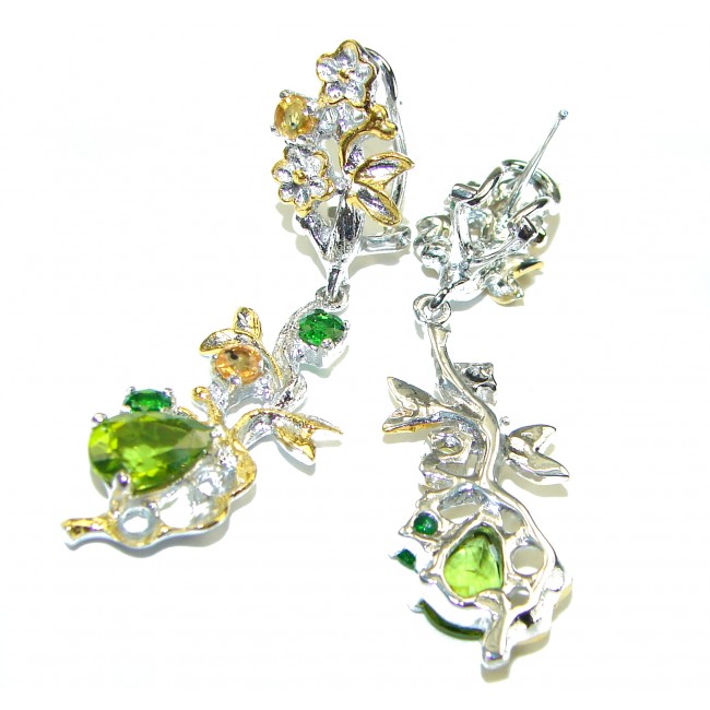 Incredible Beauty authentic Peridot 2 tones .925 Sterling Silver handcrafted earrings